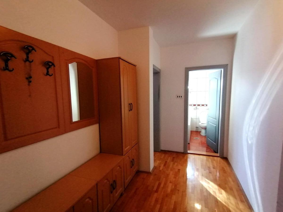 Apartman Park Требине Екстериор снимка